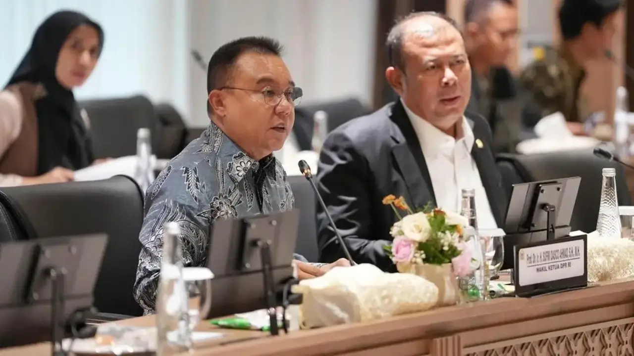 Guru PPPK Bisa Jadi PNS 2027
