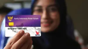 Massa KPIT Tuntut Kemendiksaintek Evaluasi Ketentuan Desil untuk KIP Kuliah